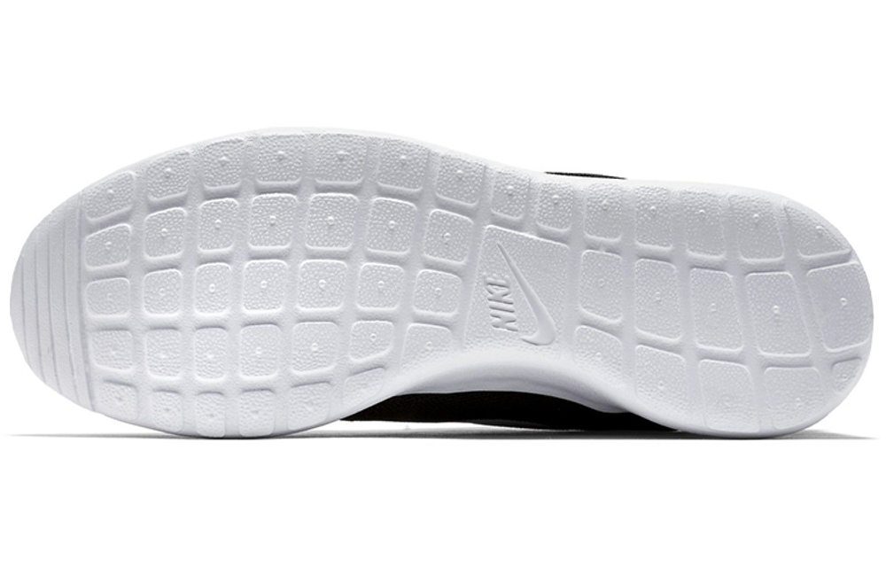 Кроссовки Nike Roshe One