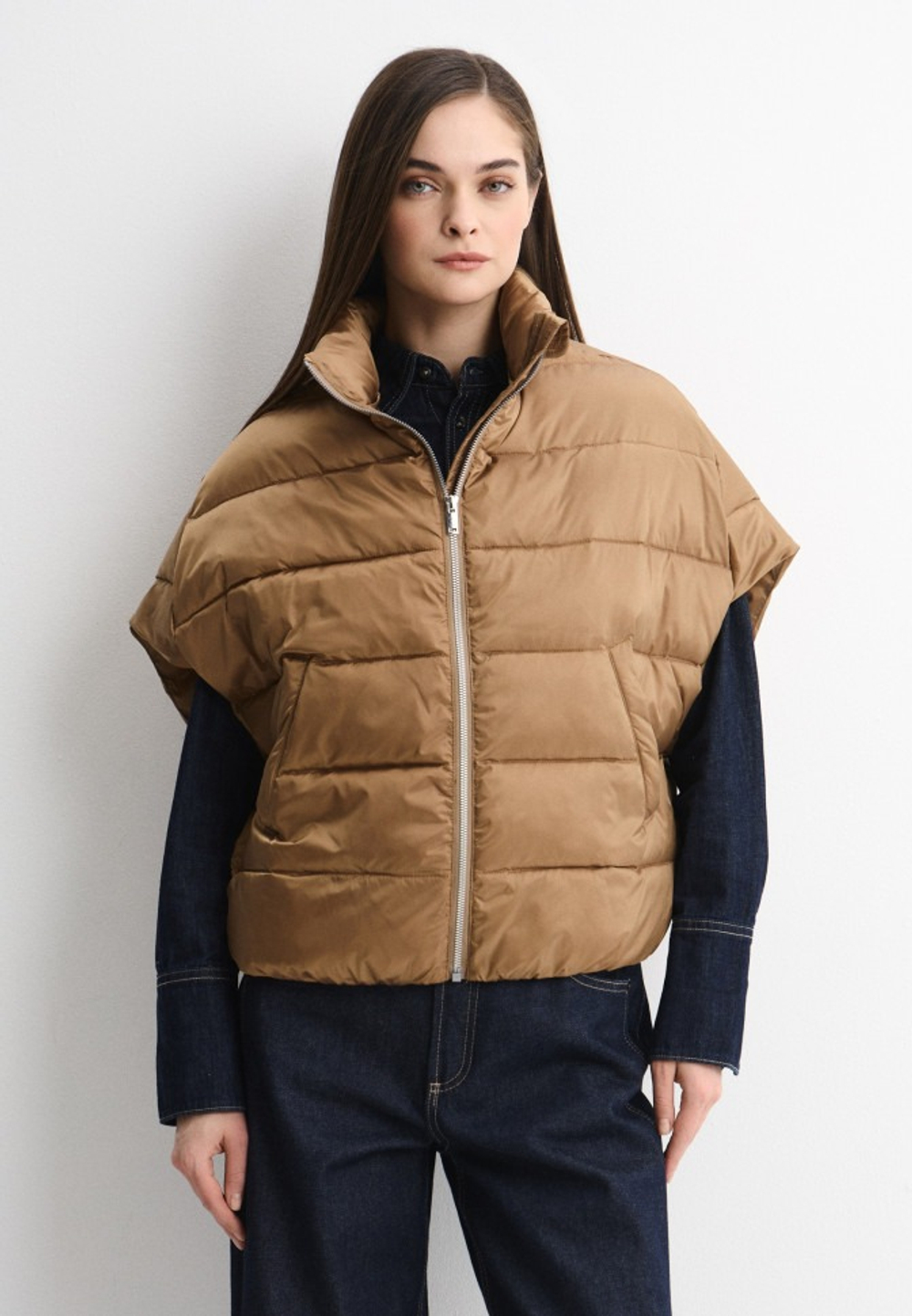 Жилет  женский ELISA.AND.ME