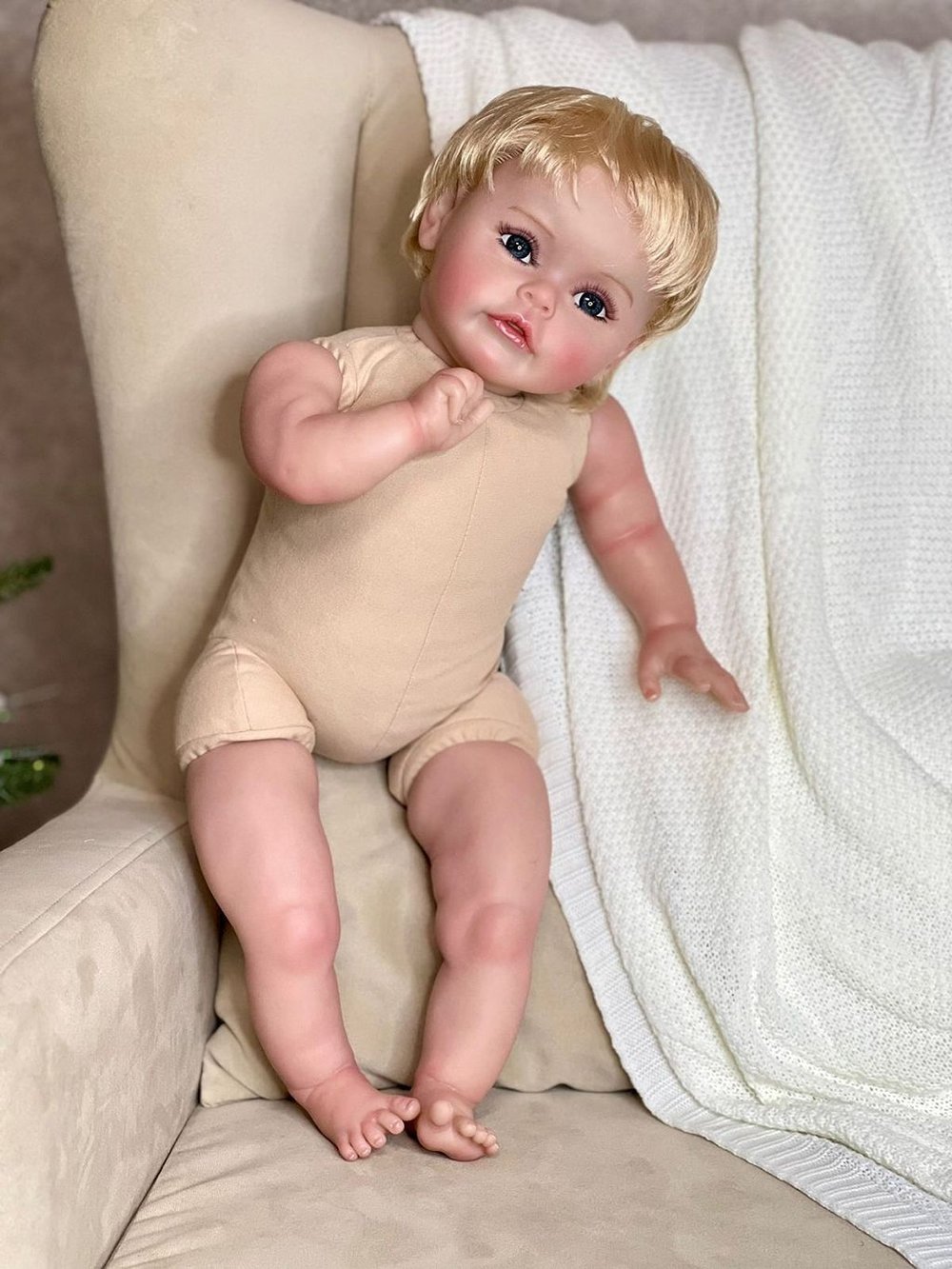 Кукла Реборн мягконабивная 60см в пакете (FA-277)