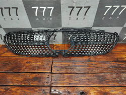 Решетка радиатора Mercedes E-Class (W213) 20-нв Б/У Оригинал A2138886400