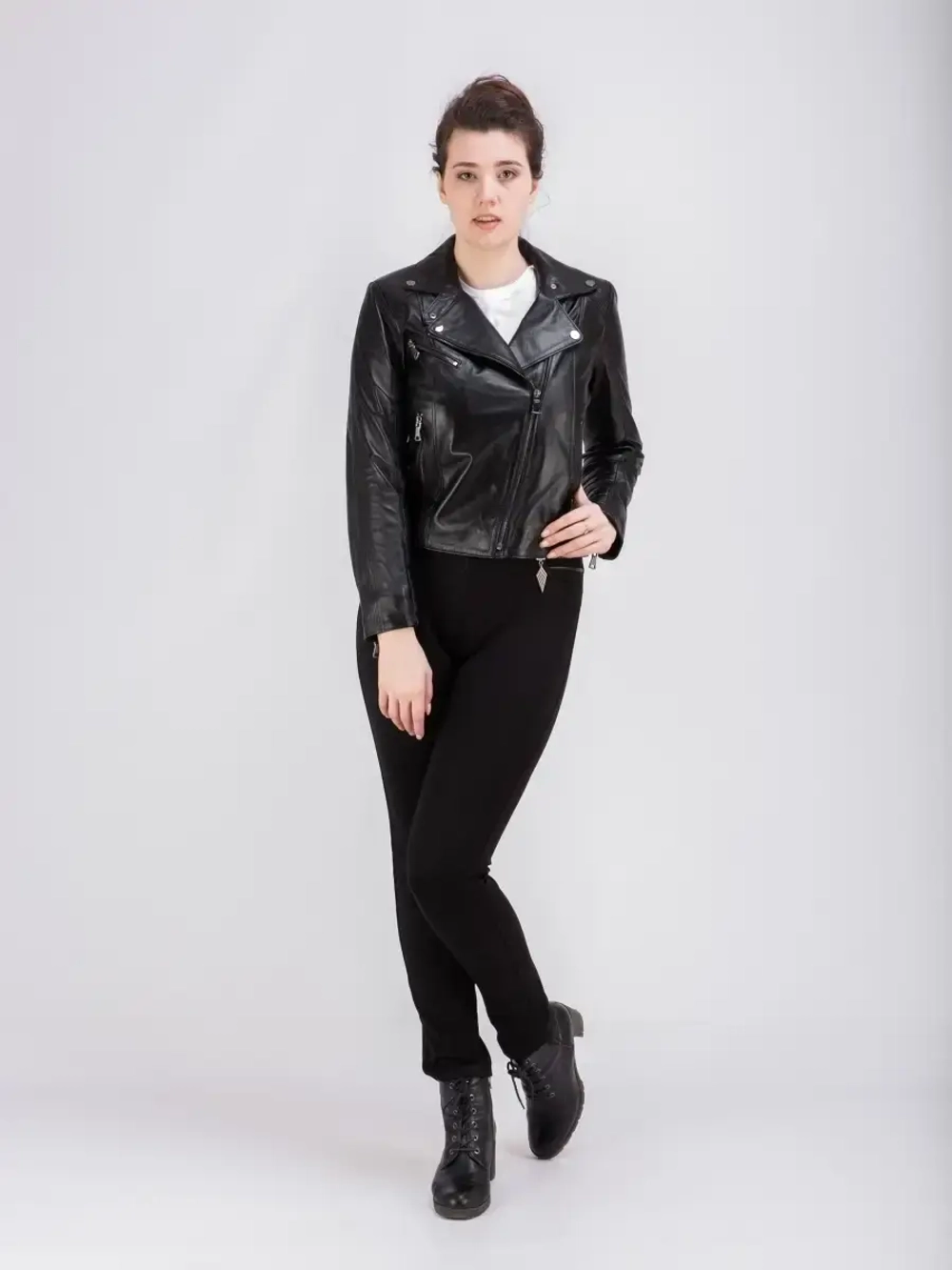 Косуха женская натуральная кожаная