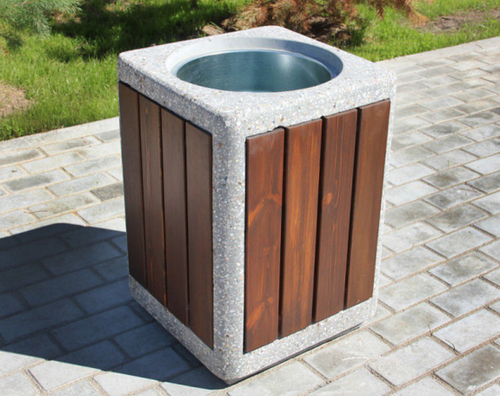 Урна бетонная с отделкой деревом Лотос