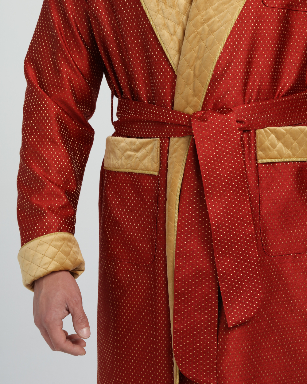 Халат жаккардовый со стеганным бархатом