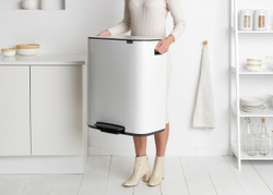 Мусорный бак Bo Pedal Bin 60л Brabantia Белый