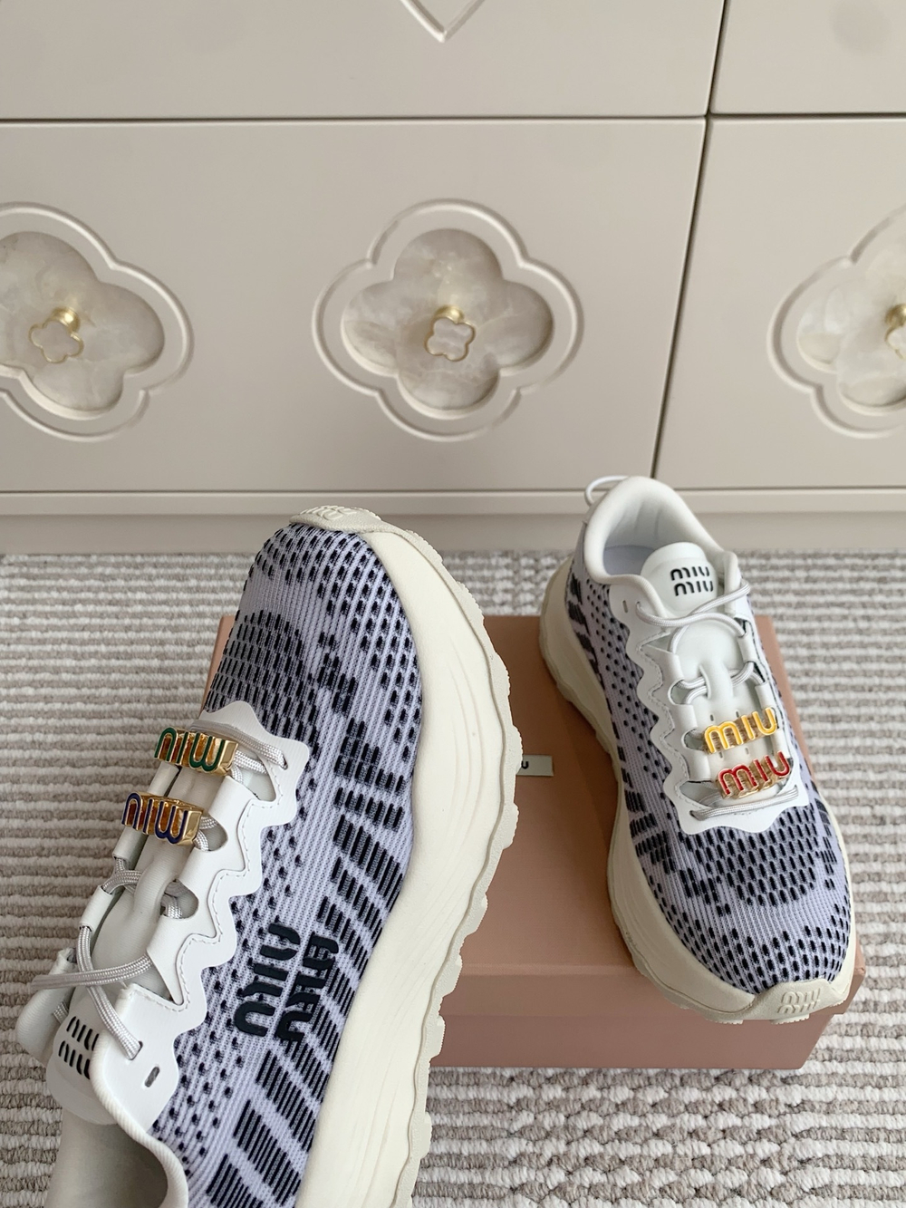 Miu Miu Sneaker