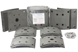 Рем. комплект тормозных накладок а/м МАЗ-101, 5440, КАМАЗ-6580 передняя ось УРАЛ-6370 средний/задний (Сверлён./расточенные/с заклёпками/ширина 180мм./ к-т 8 шт./19495,19487,81.50221.0849) Тамбов АТИ