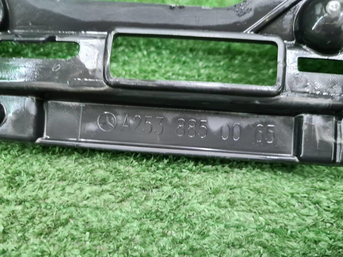 Кронштейн бампера Mercedes GLC X253 (2015-2019)