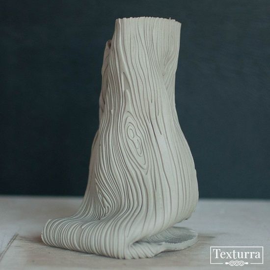 Малая скалка с узором Текстура дерева