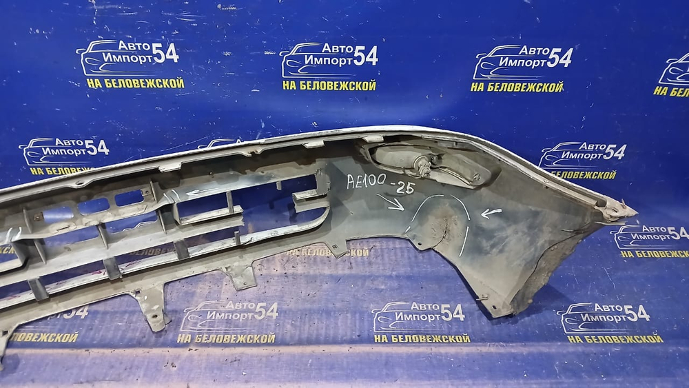 Бампер передний TOYOTA SPRINTER 1991