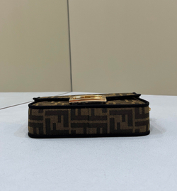 Fendi Baguette 19 cm
