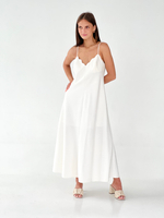 Платье на брителях