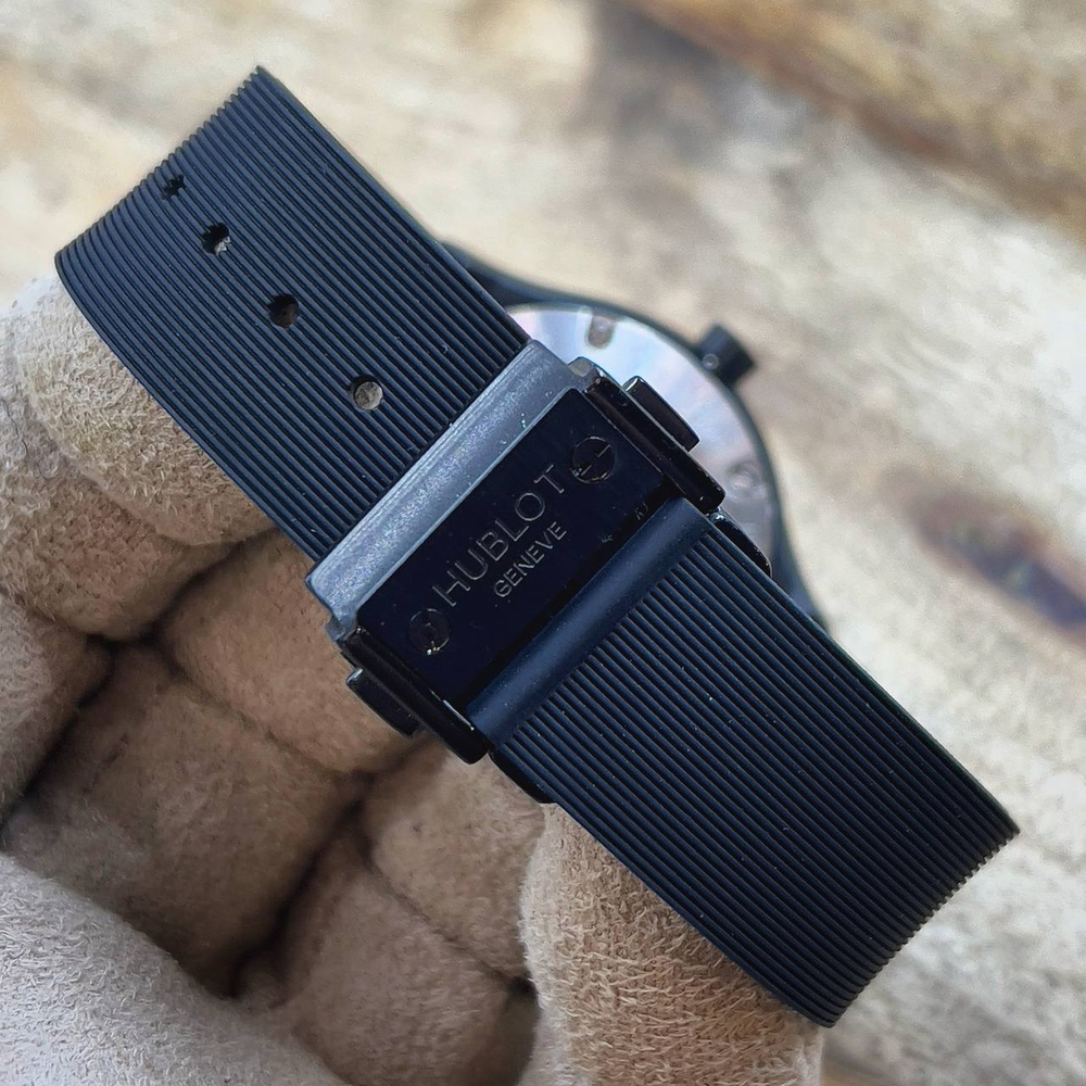 Часы Hublot