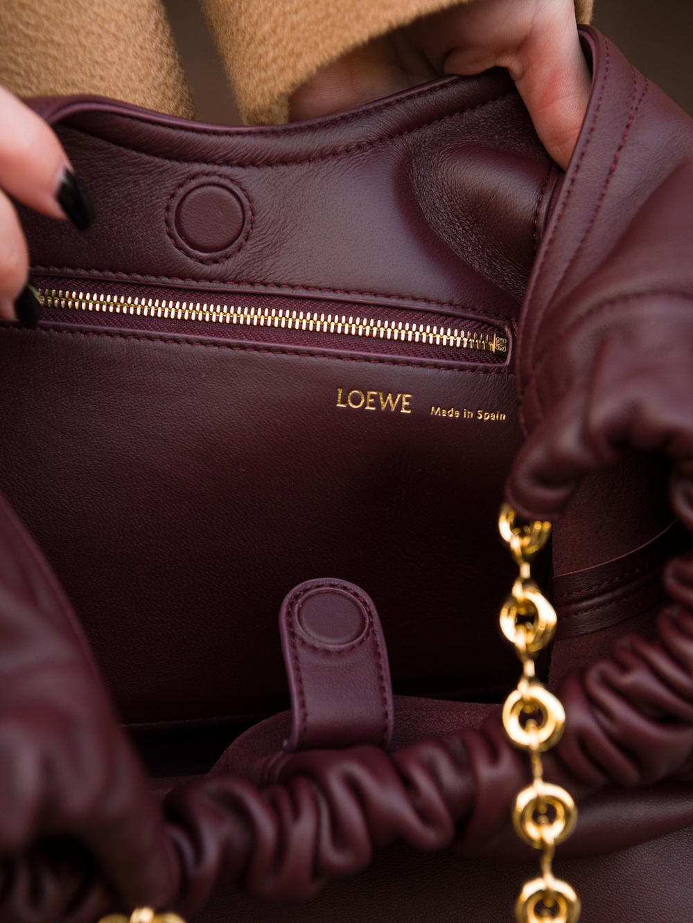 Loewe Medium Squeeze Bag