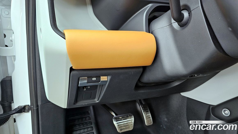 Land Rover Defender (L663) 130 P400 X-Dynamic HSE (09.2023)