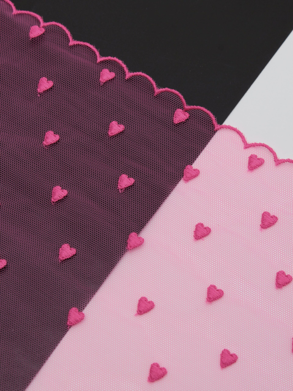 Вышивка на сетке малиновая фуксия неэластичная ширина 32 см