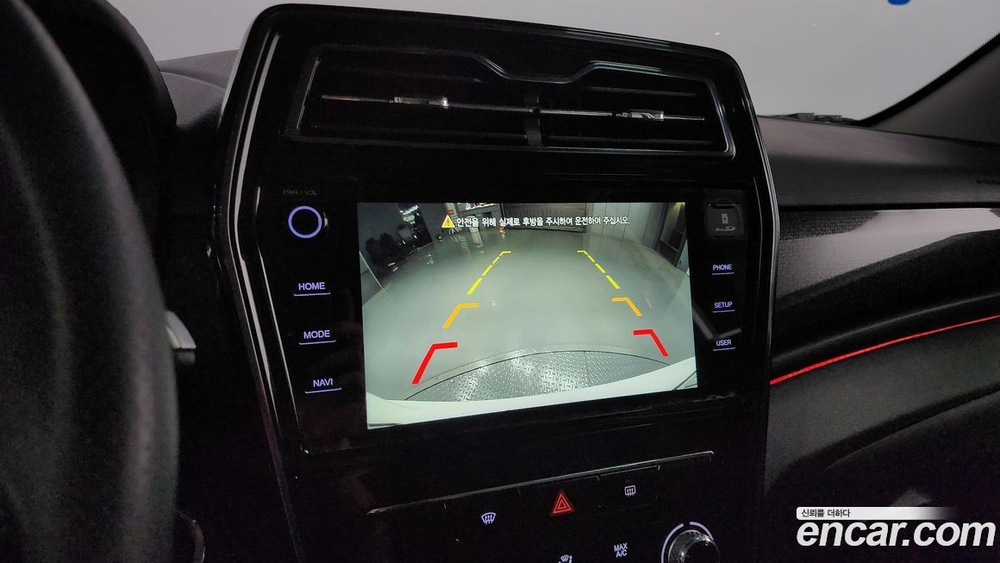 KG Mobility (Ssangyong) Very New Tivoli Бензин 1.5 2WD (09.2020)