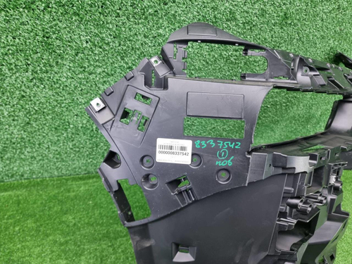 Кронштейн бампера правый BMW 7er G70 22-нв M-paket