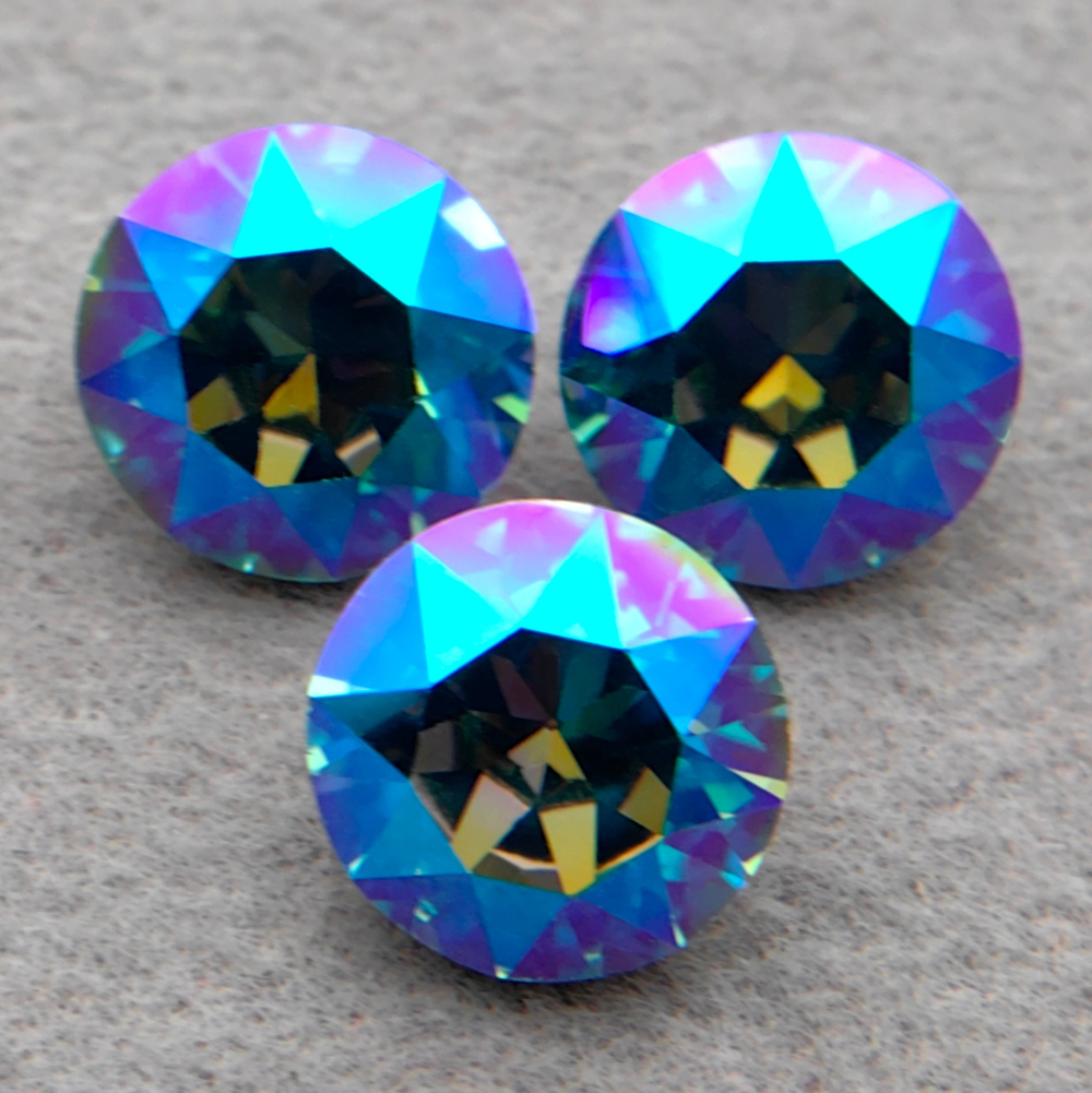 Swarovski 1088 XIRIUS Chaton, Light Turquoise Blue AB F