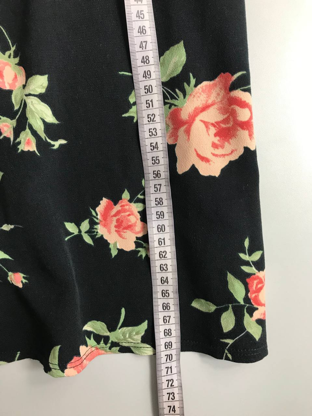 Сарафан Monki цветочный, маркировка XXS, визуально 40 размер