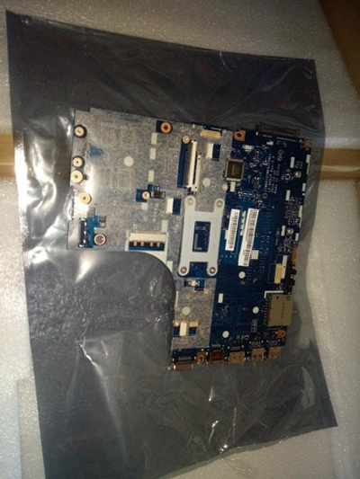 Материнская плата для ноутбука Lenovo B50-70 LA-B09 1G Intel Core i3 4030U G FP NDOC (5B20G45973), оригинал