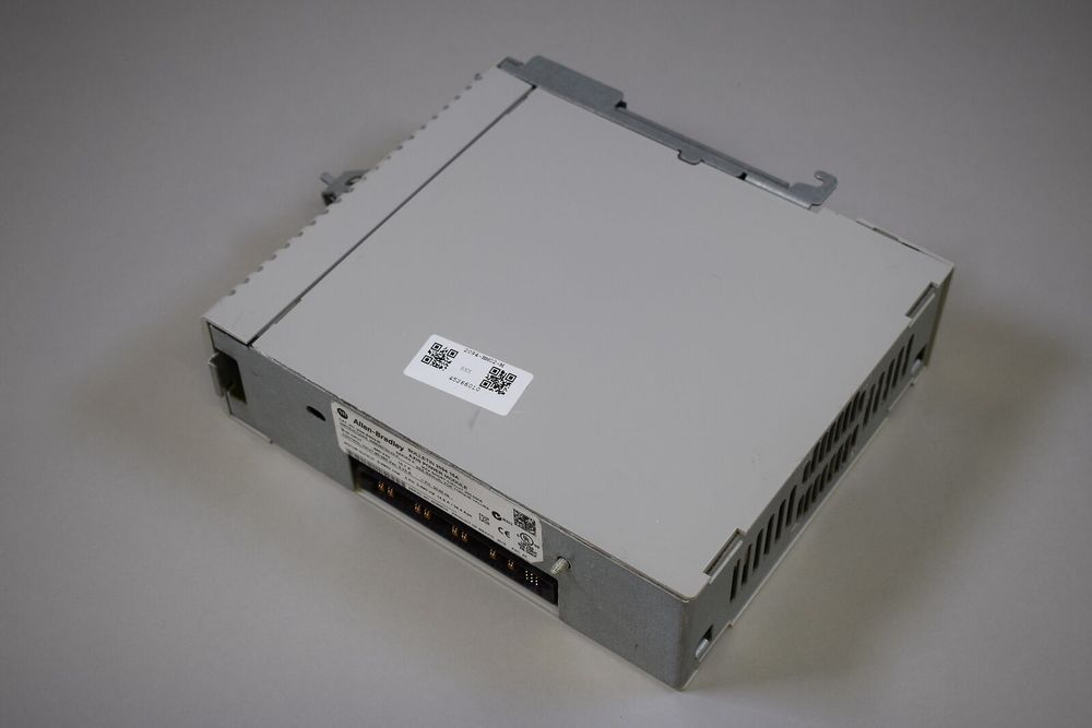 ALLEN-BRADLEY 2094-BM02-M