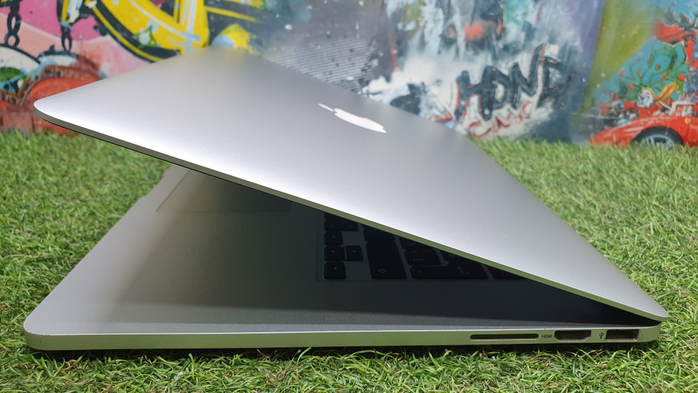 MacBook Pro A1398 Retina, 15" 2014 i7/16Gb