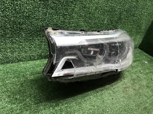 Битая Фара левая BMW 7er G11 (15-19) Adaptive LED