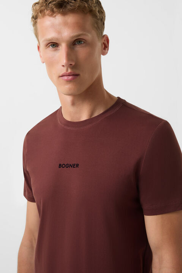 Футболка BOGNER ROC в бордовом цвете