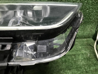 Битая Фара правая BMW X1 F48 (2015-2019) LED