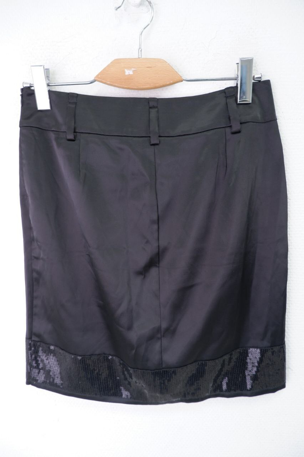 Юбка Oggi с пайетками 46 размер