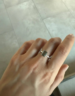 кольцо еще ярче с празеолитом