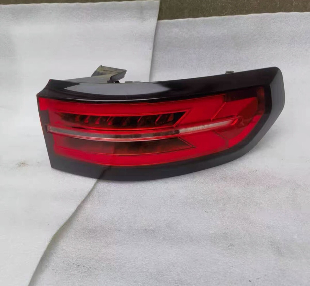 Задние фонари в сборе (LED, левый и правый) для Baojun RC5