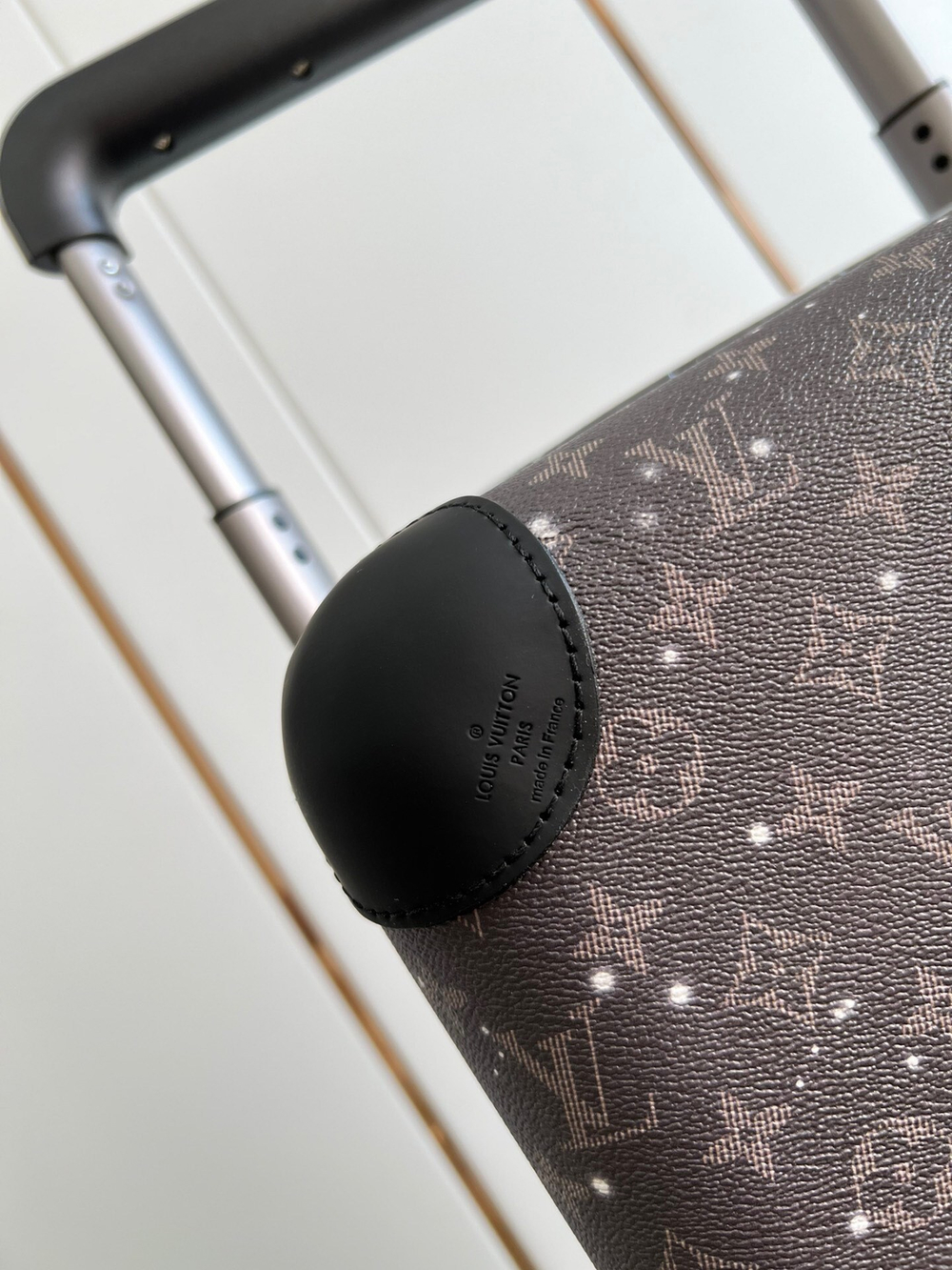 Louis Vuitton Horizon 55 Suitcase