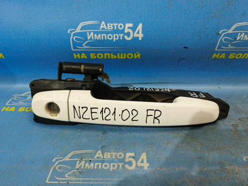 Ручка двери передней правой внешняя TOYOTA FIELDER 2001
