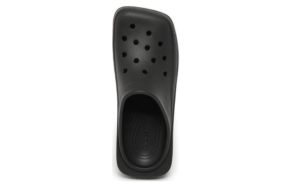 Crocs Blunt Toe
