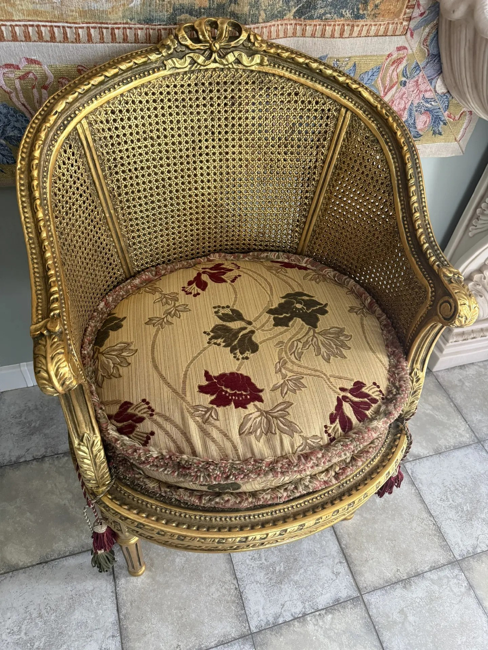 Парные кресла