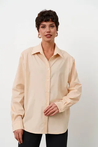 Свободная базовая рубашка из хлопка ванильного цвета