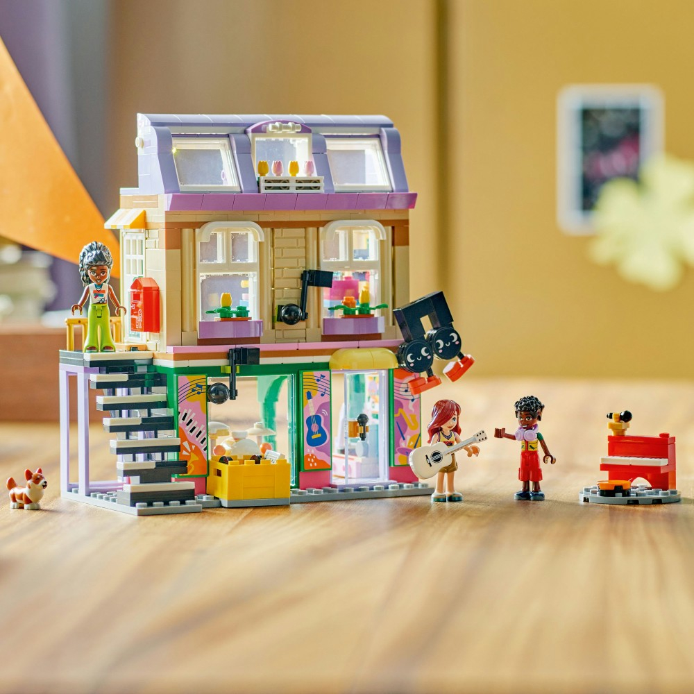 LEGO Friends - Музыкальный магазин и квартира 42653