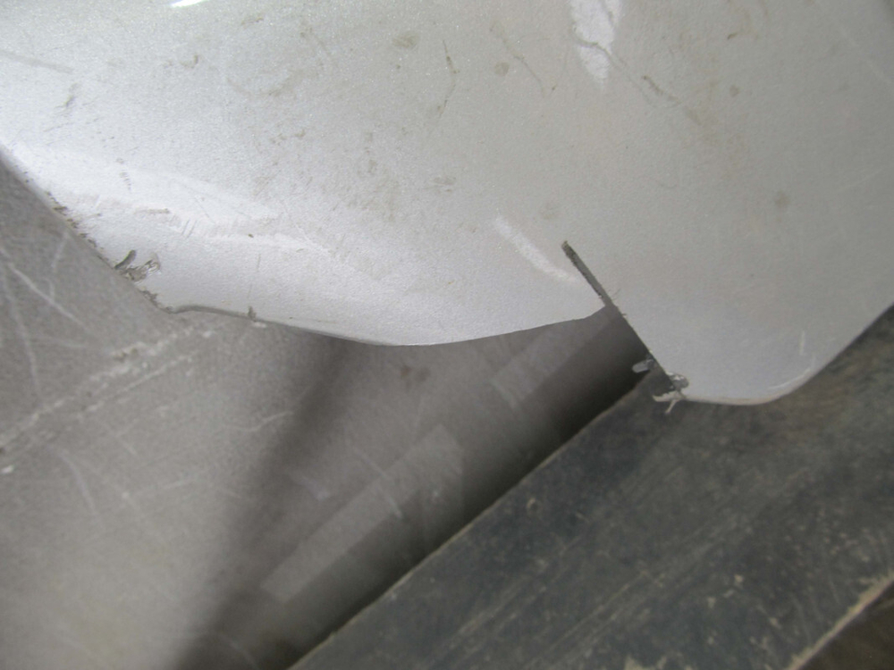 Накладка переднего бампера Lexus LX 570 15-23 Б/У Оригинал 5212960050