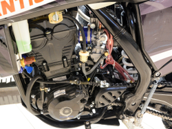 Мотоцикл Avantis Enduro 300 PRO Carb FCR Exclusive 21/18 черный