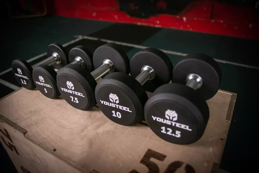 Гантель круглая 12.5 кг полиуретановая