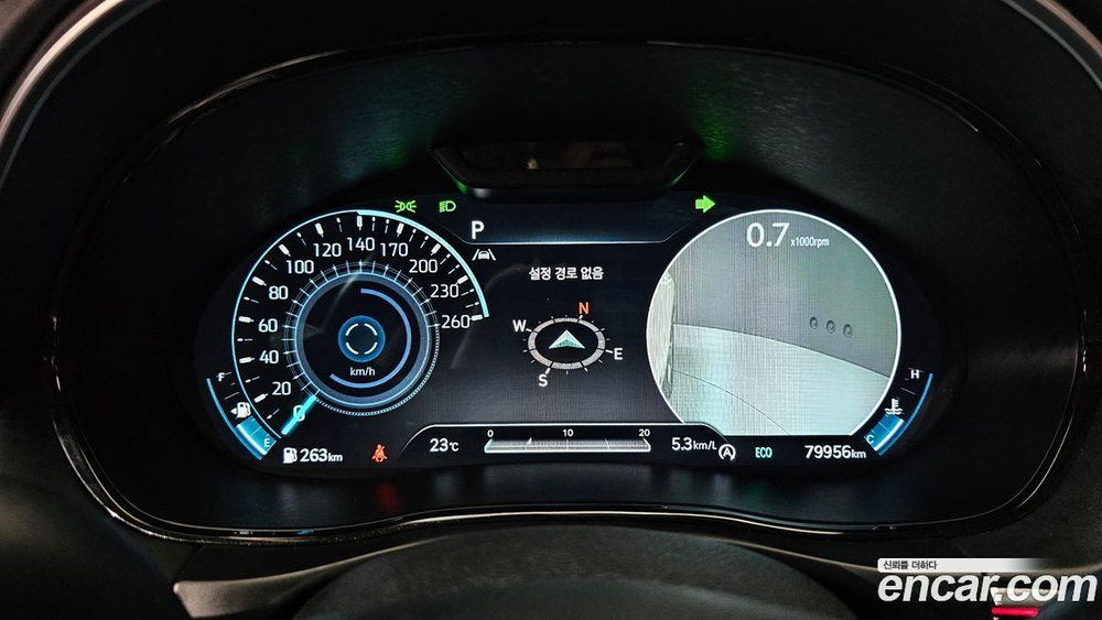 Genesis GV70 2.5T Бензин AWD (09.2021)
