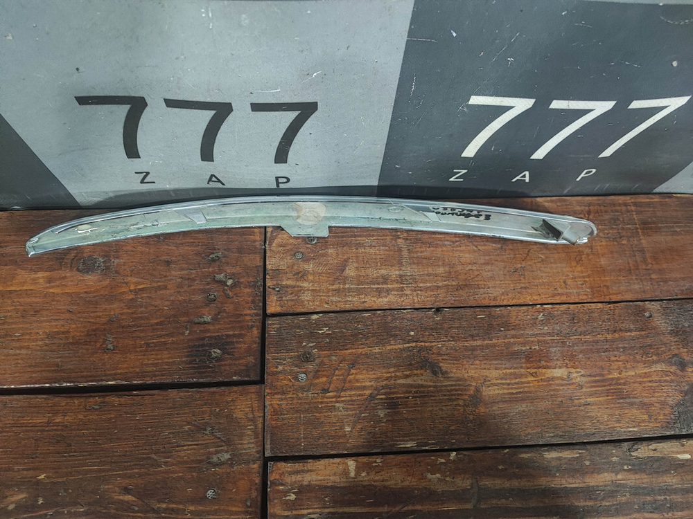 Молдинг переднего бампера Kia Sportage 3 (SL) 10-14 Б/У Оригинал 865823U000