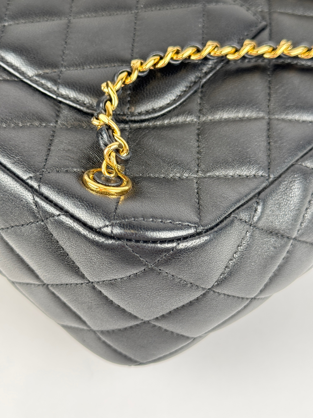 Рюкзак Chanel Black Quilted Lambskin