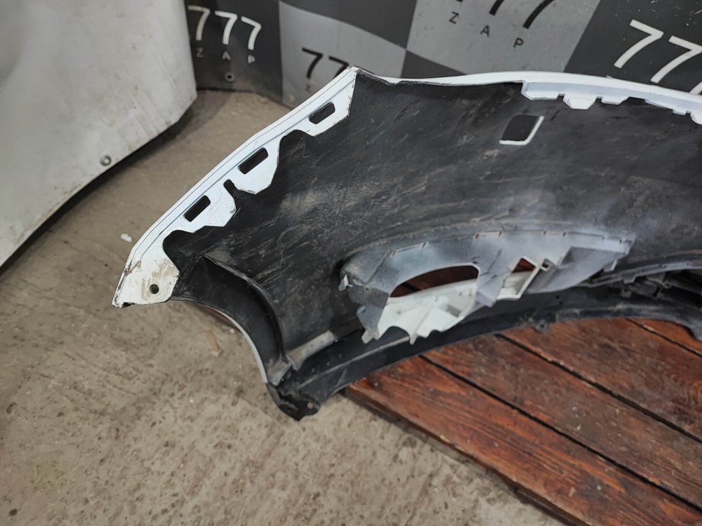 Бампер передний Ford Focus 3 14-19 Б/У Оригинал 2016512