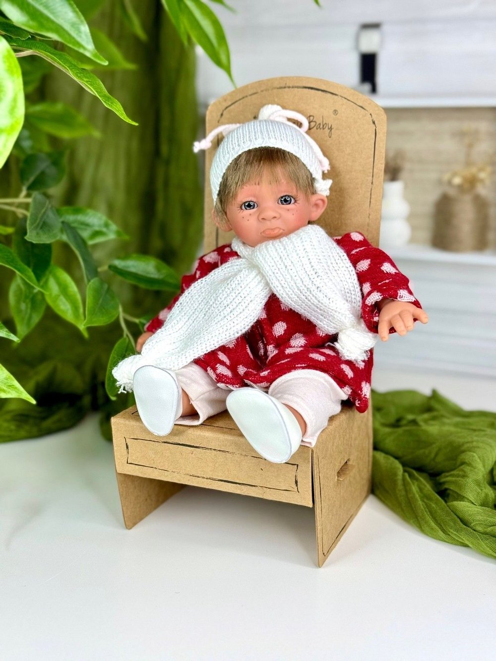 Кукла LAMAGIK мягконабивная  28см Gestito (10004)