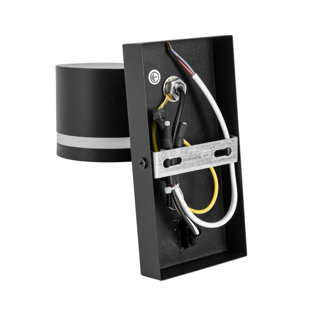 Настенный светильник Lumion LANIKA 8339/1W