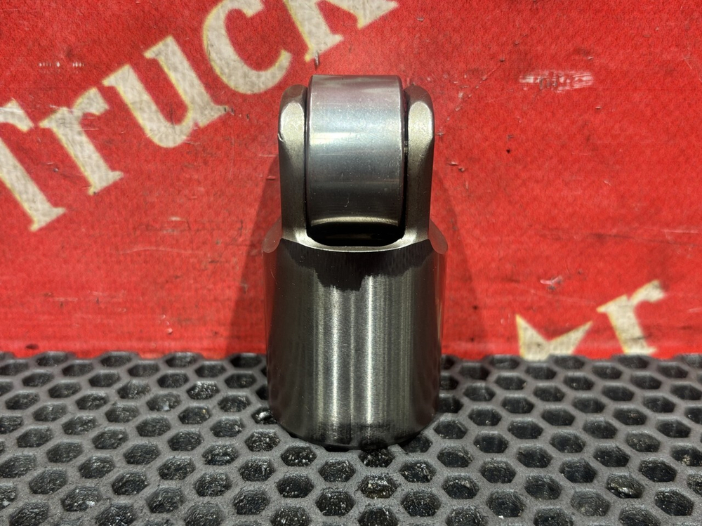 Толкатель выпускного клапана 2019г