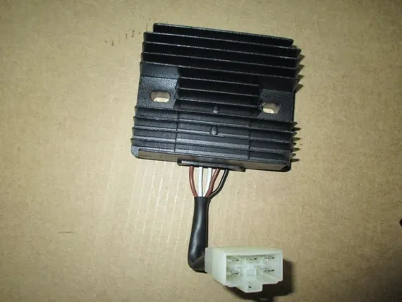 Реле регулятор 18А 216Вт, 12В для LIFAN