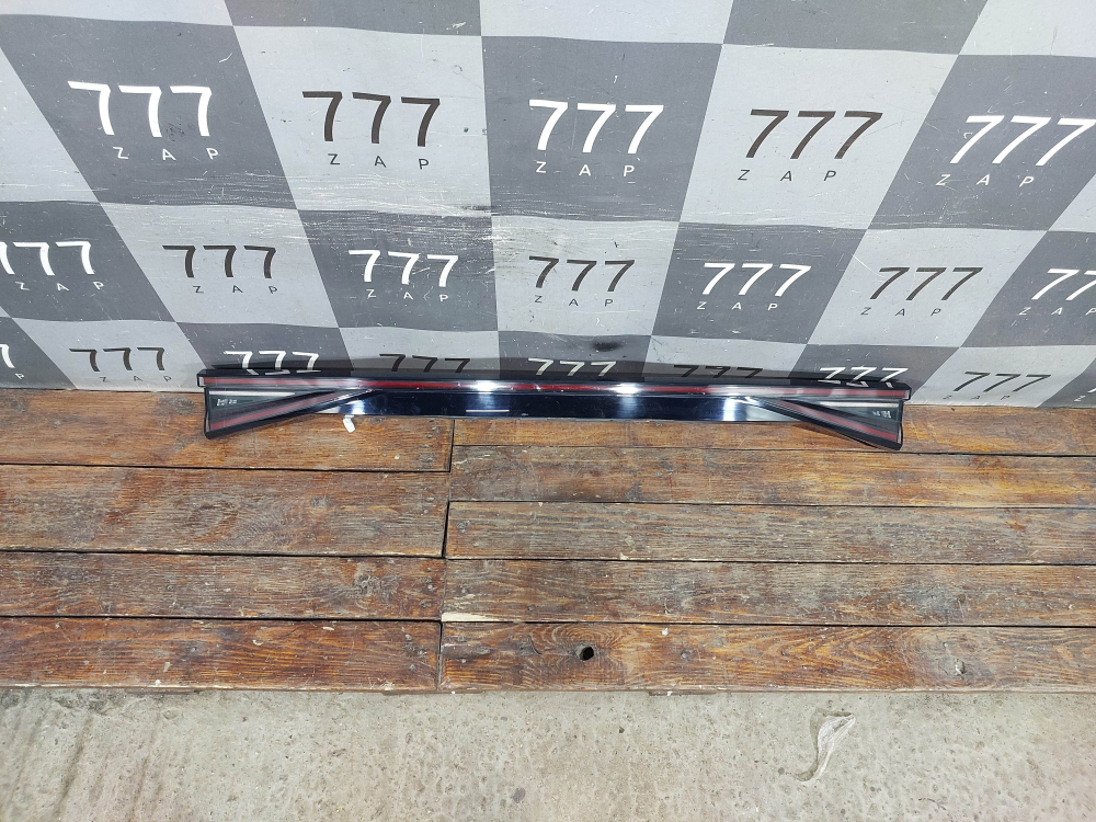 Фонарь задний центральный Chery Arrizo 8 22-нв Б/У Оригинал 605000363AA